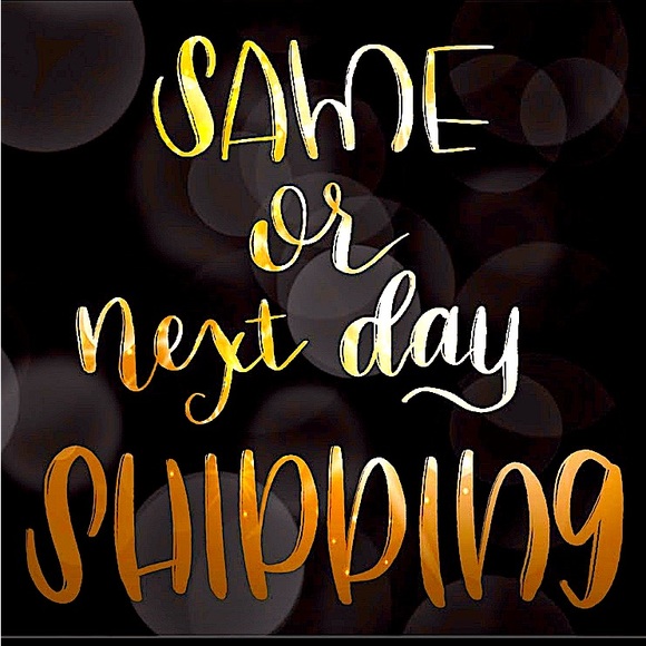 🆕 US ICON puffy Black Vested Jacket w/ Gray sweatpant material sleeves & hood - Picture 12 of 15